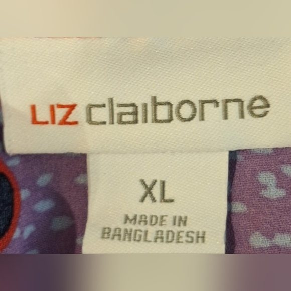 LIZ CLAIBORNE Purple and Red Paisley Sleeveless Blouse - Picture 3 of 4